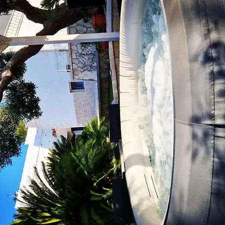 Trully Holiday home *